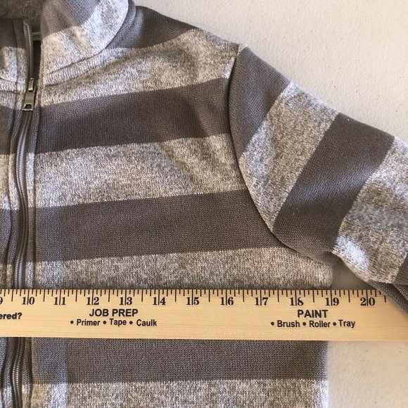 Croft & Barrow Size Medium Shacket Gray on Gray Full Zip Shirt/Jacket - Picture 12 of 12